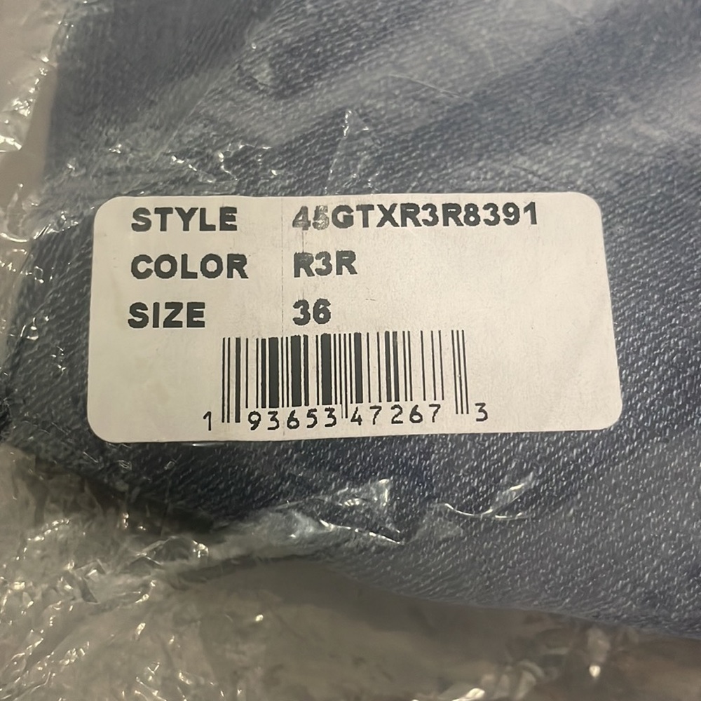 Joe’s Jeans Size 36 W Color: R3R